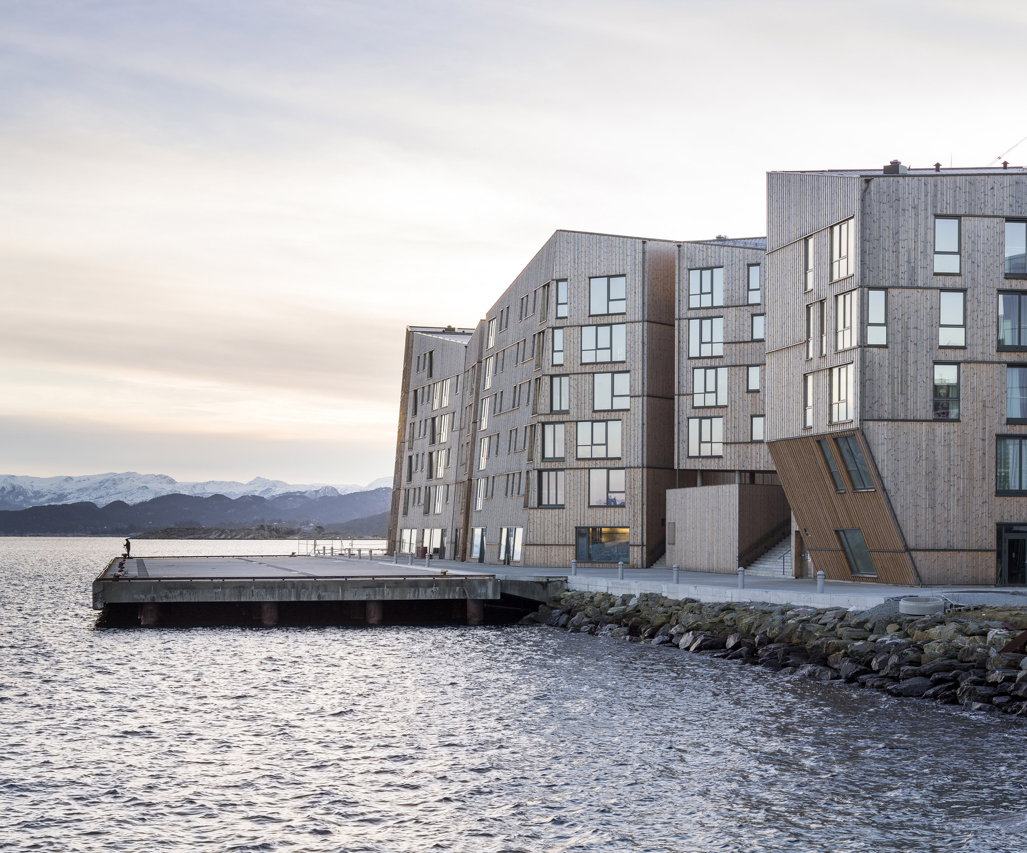 Waterfront af AART architects
