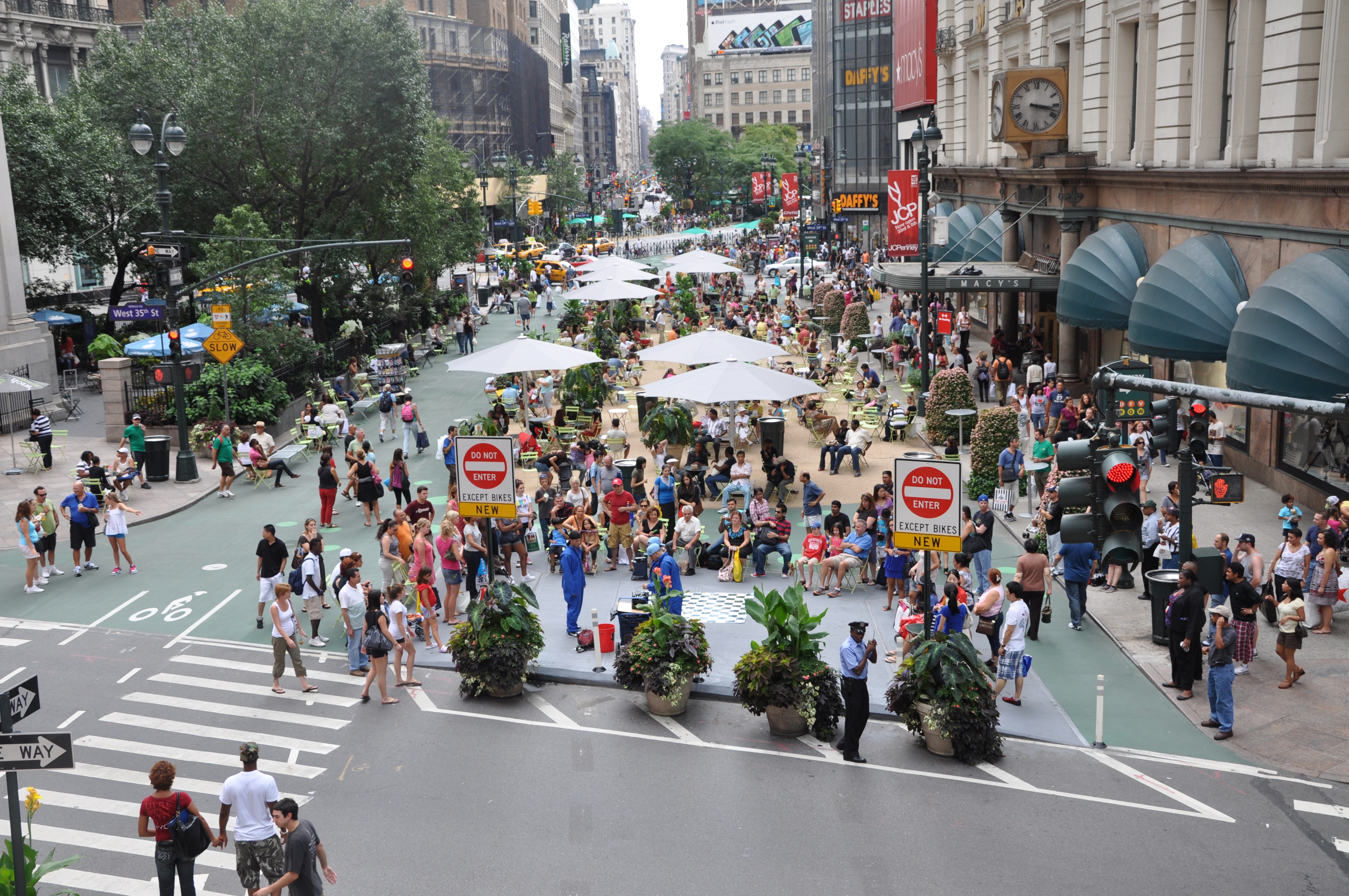 Herald Square i New York efter Gehls arbejde