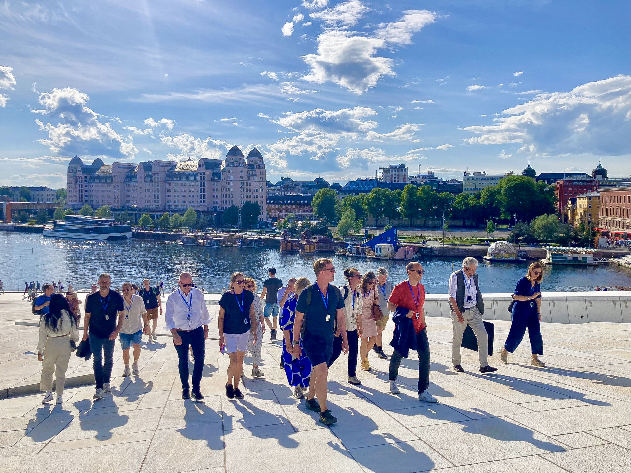 I efteruddannelsen i Strategisk Byledelse kommer kursisterne rundt i både ind- og udland for at lade sig inspirere. Her er et hold kommunaldirektører i Gent i Belgium. 