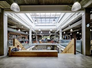 Herning Bibliotek, gpp & Kristian H. Nielsen Arkitekter. Foto: Carsten Ingemann.