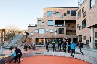 Frederiksbjerg Skole, Henning Larsen, GPP Arkitekter og Møller Grønborg. Foto: Huffton Crow