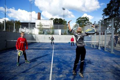 Paddle-tennis ved Gladsaxe Stadion. Foto: Carsten Ingemann Paddle-tennis ved Gladsaxe Stadion. Foto: Carsten Ingemann