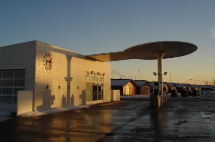 Billede af Arne Jacobsen tankstation